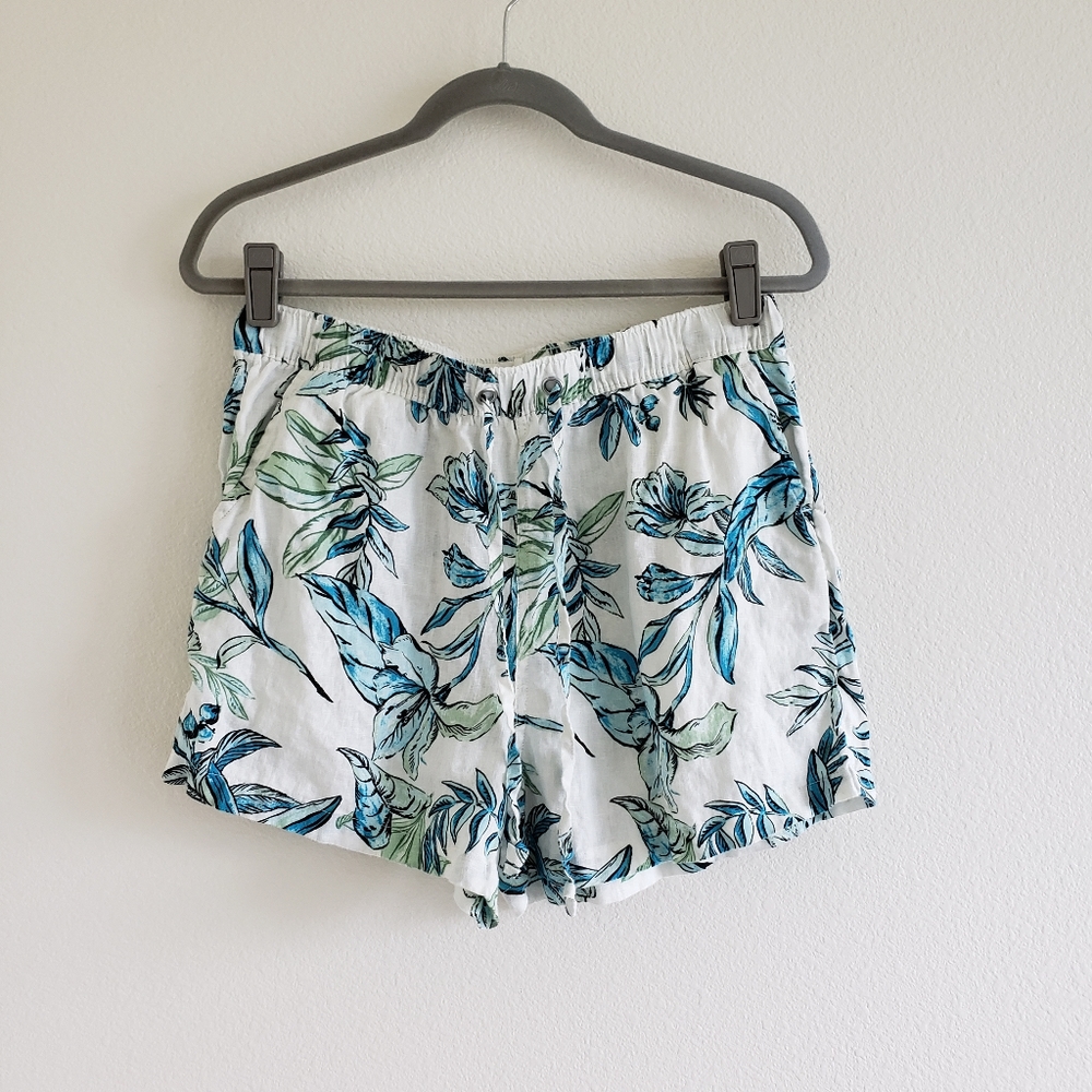 C&C California 100% Linen Shorts  White Multicolor Floral Pull on size Medium